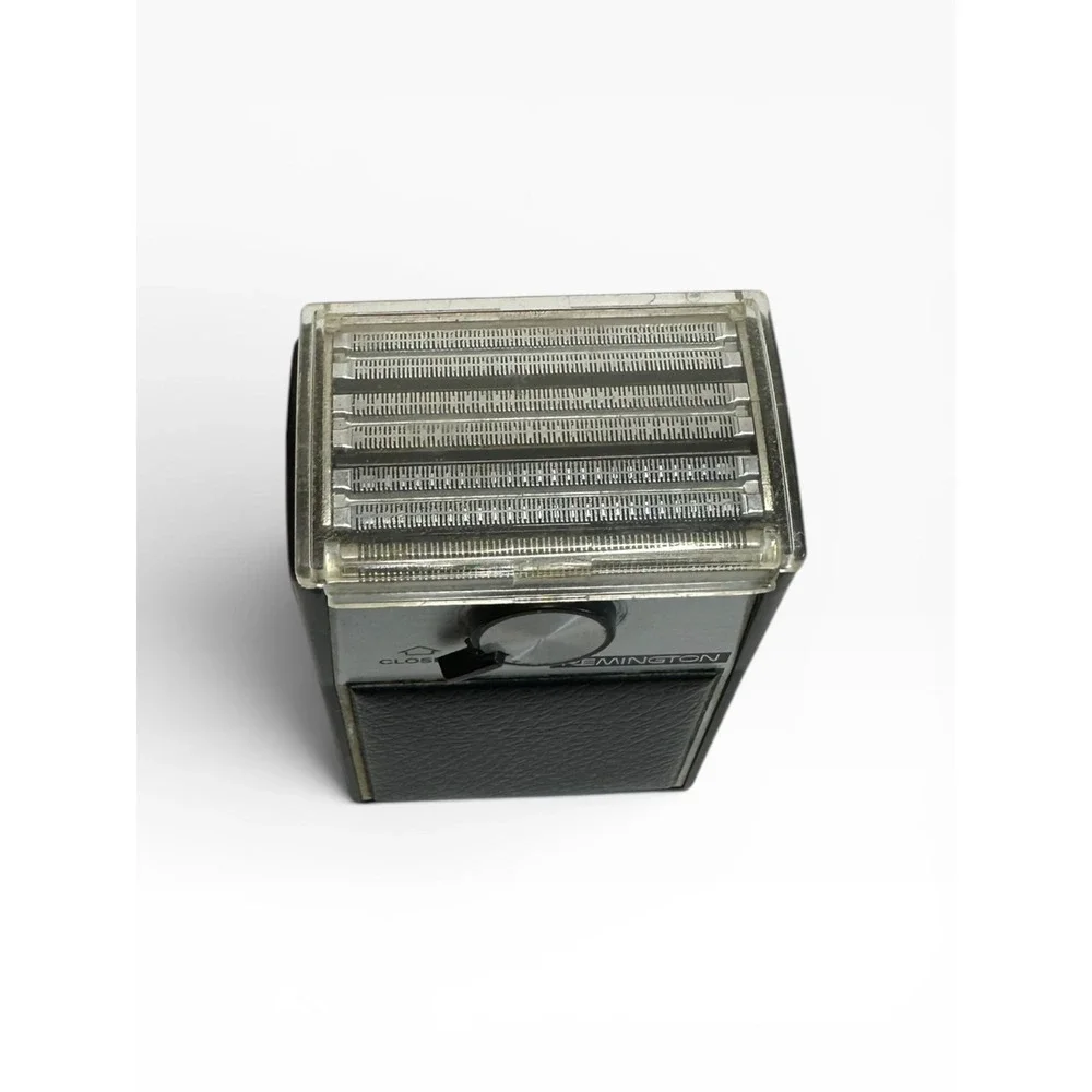 Remington Mark-III Electric Shaver Mens Black Silver Vintage‎ Corded Shaver Case